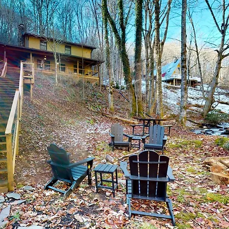 Fulmers' Fish Camp Maggie Valley Extérieur photo